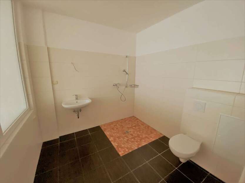 Wohnung zum Mieten in Wurzen 295 € 45 m²