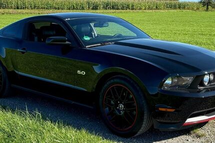 Ford Mustang 78.000 km 26.500 € Bad Waldsee 88339