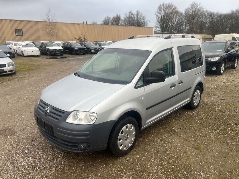 VW Caddy 303.357 km 3.950 € Elmshorn 25337
