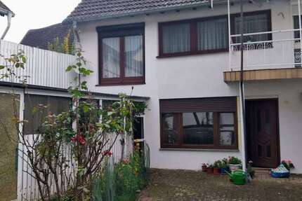 Haus Rodheim v.d.H. Rodheim vor der Höhe - 11 Zimmer, 315 m&sup2;, 405.000&euro; | Angebot:26396806