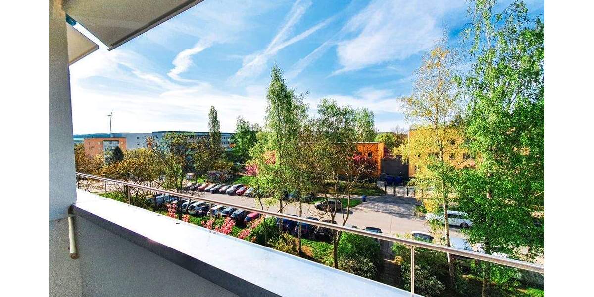 Etagenwohnung Zwickau Eckersbach - 5 Zimmer, 128 m&sup2;, 742&euro; | Angebot:24791757