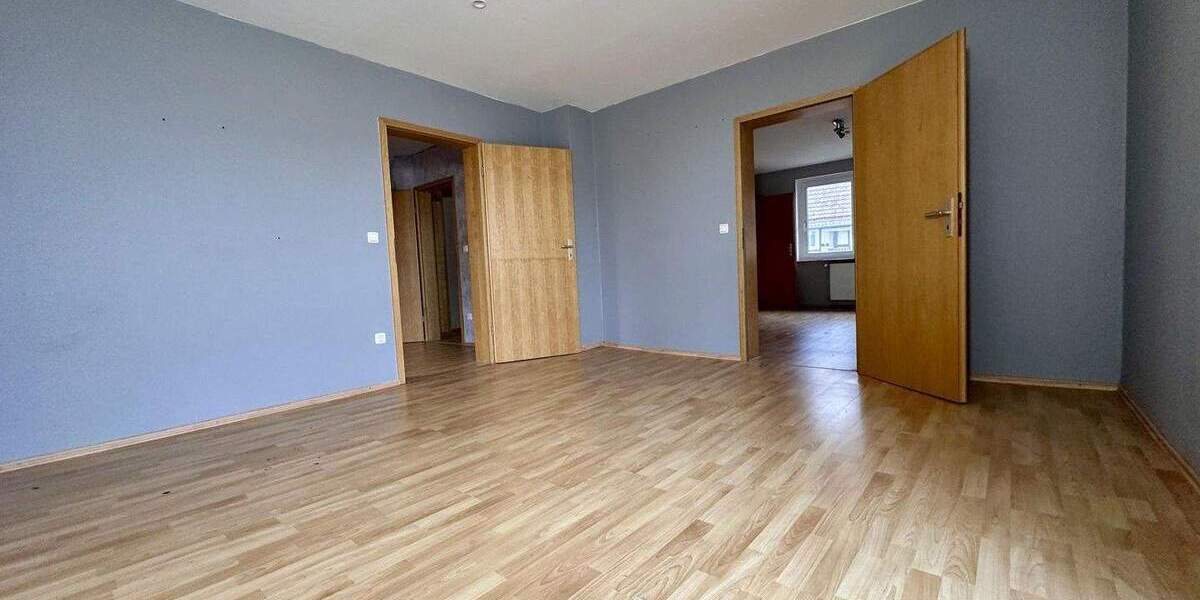 Einfamilienhaus Wolfhagen Istha - 7 Zimmer, 200 m&sup2;, 1.150&euro; | Angebot:25711112