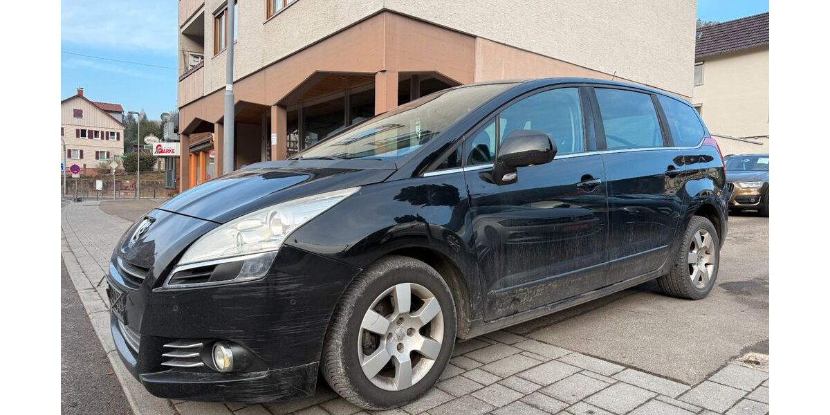 Peugeot 5008 189.039 km 2.499 &euro; Bad Wildbad 75323