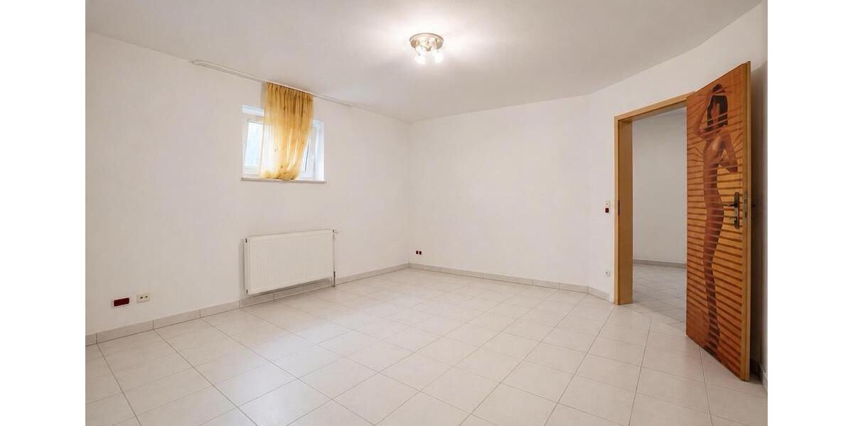 Mehrfamilienhaus, Wohnhaus Bassum - 6 Zimmer, 165 m&sup2;, 555.555&euro; | Angebot:26764545
