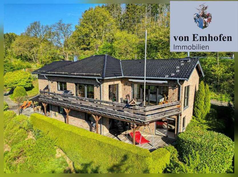 Haus zum Kaufen in Simmerath 495.000 € 203 m²