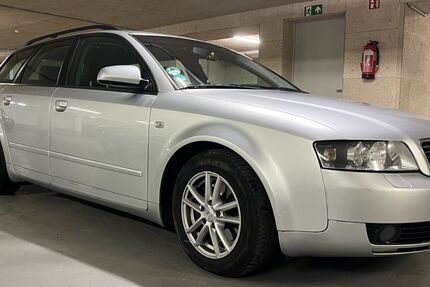 Audi A4 220.800 km 5.500 &euro; Bad Neuenahr-Ahrweiler 53474