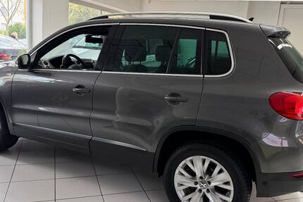 VW Tiguan 89.000 km 11.777 &euro; NEU ISENBURG 63263