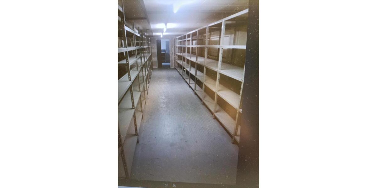 Lagerraum mit 70 qm zu vermieten zimmer