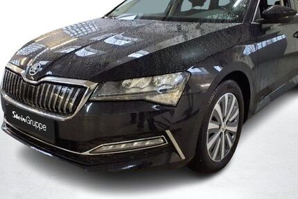 Skoda Superb 72.100 km 23.580 &euro; Gummersbach 51645