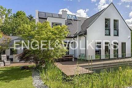 Haus zum Kaufen in Bad Homburg 2.950.000 € 323 m²