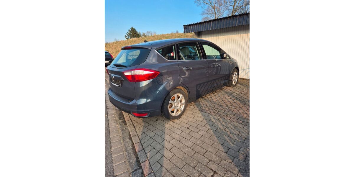 Ford C-Max 101.080 km 7.700 &euro; Stade 21683