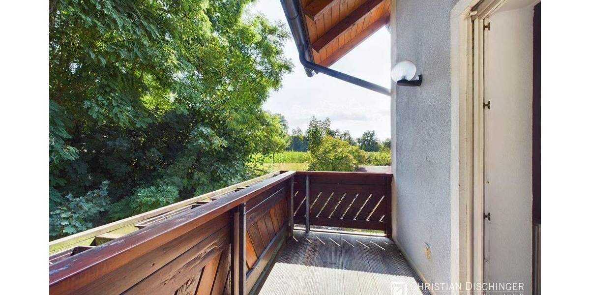 Kleines 1,5-Zimmer-Appartement mit Einbauküche und Balkon 1 zimmer