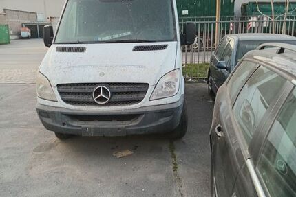 Mercedes-Benz Sprinter 340.000 km 3.200 &euro; Bergen Enkheim 60388