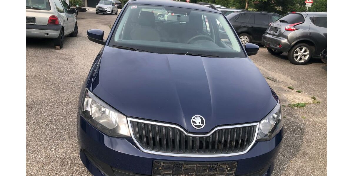 Skoda Fabia 122.310 km 5.200 &euro; Traunstein 83278