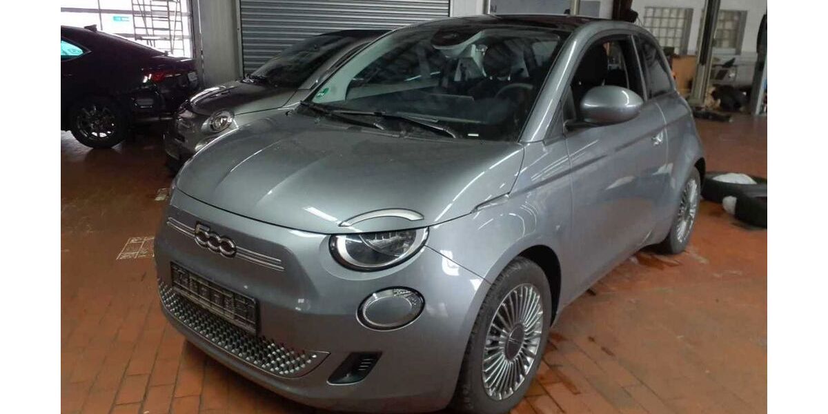 Fiat 500e 28.189 km 17.995 &euro; Schlüchtern 36381