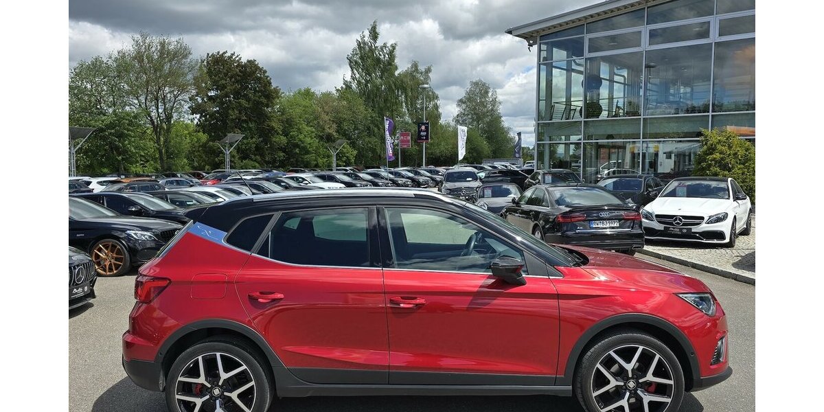 Seat Arona FR 1.5 TSI/LEDER/SOUND/LED/NAVI/DAB/1.HAND 65.729 km 17.800 &euro; Villingen-Schwenningen 78054