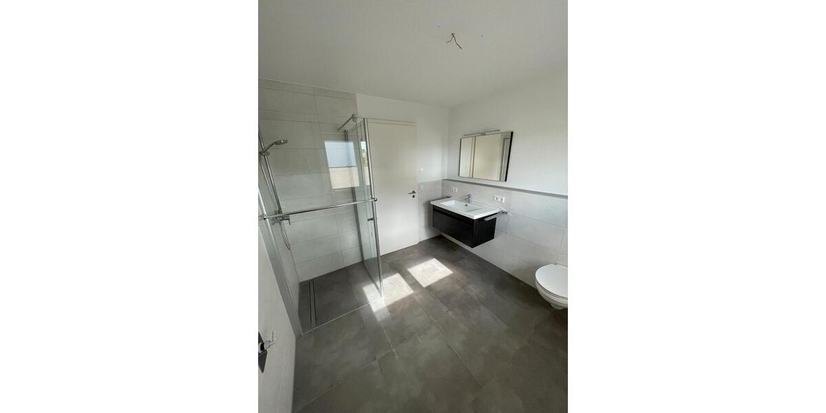 Erdgeschoßwohnung Öhringen - 4 Zimmer, 103 m&sup2;, 1.290&euro; | Angebot:26234287