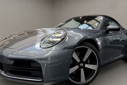 Porsche 992 8.000 km 144.400 &euro; Aachen 52068