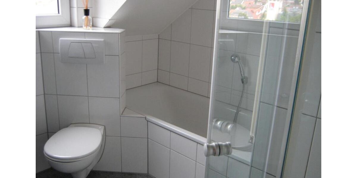 Dachgeschoßwohnung Leingarten - 3.5 Zimmer, 78 m&sup2;, 359.000&euro; | Angebot:26125799