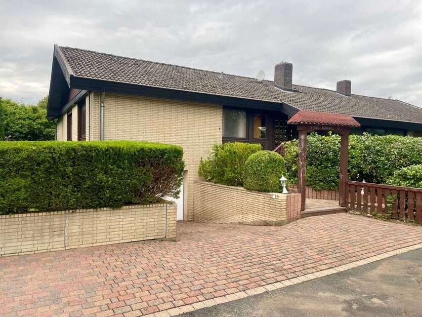 Haus zum Kaufen in Alfeld 259.000 € 230 m²