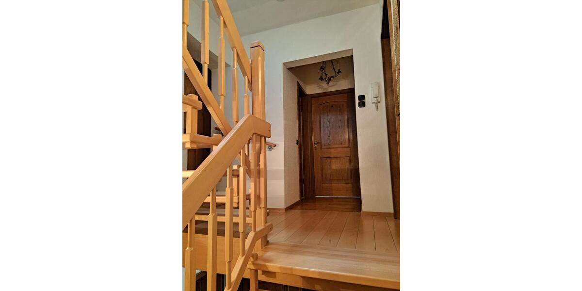 Reihenhaus Hermeskeil - 5 Zimmer, 157 m&sup2;, 210.000&euro; | Angebot:27040990