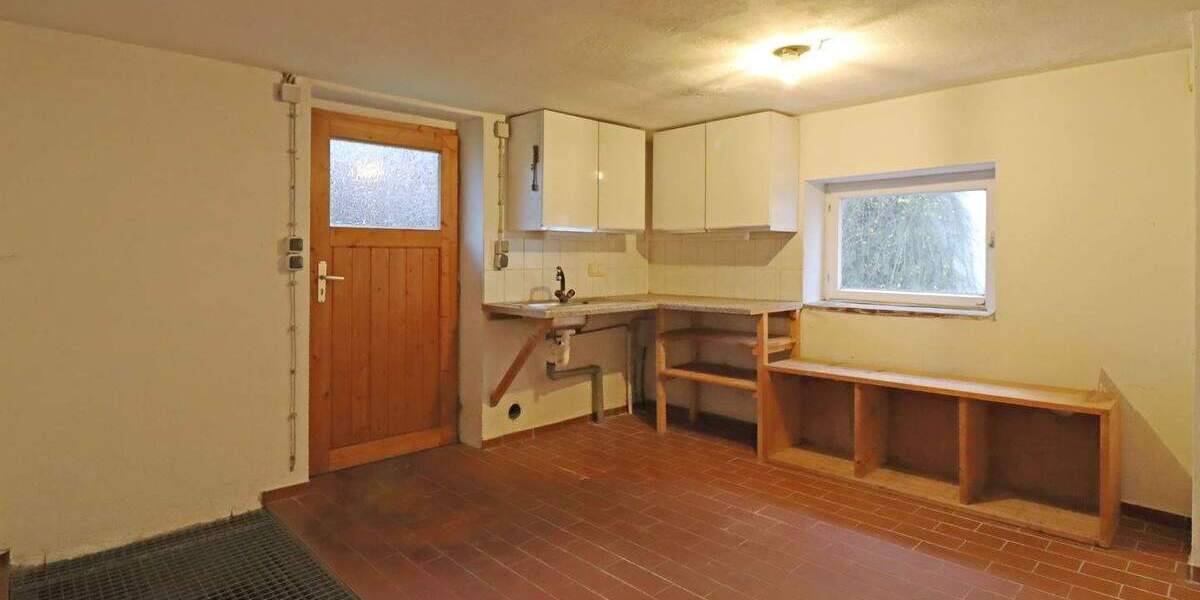 Einfamilienhaus Bergen (Dumme) Bergen - 8 Zimmer, 180 m&sup2;, 255.000&euro; | Angebot:25776351