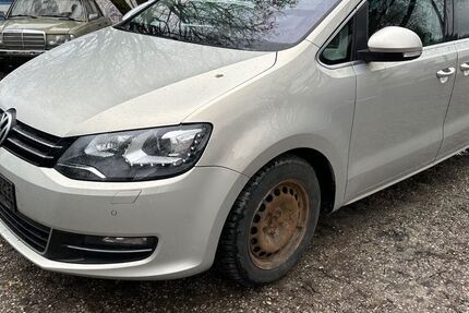 VW Sharan 208.321 km 6.999 &euro; München 81929