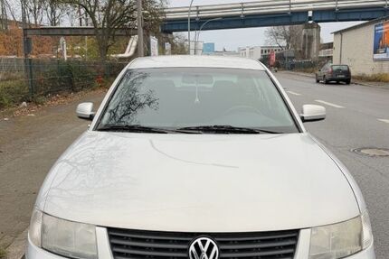 VW Passat 176.295 km 1.200 &euro; Berlin 13587