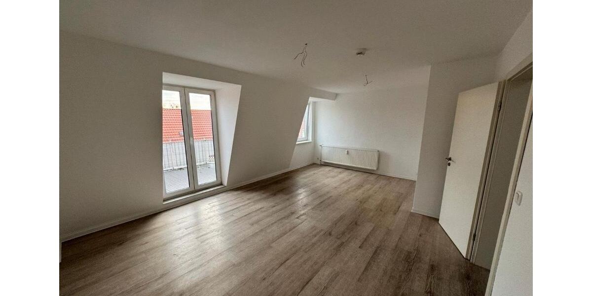 Dachgeschoßwohnung Wriezen - 1 Zimmer, 44 m&sup2;, 539&euro; | Angebot:26662772