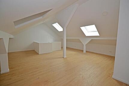 Exklusive Maisonettewohnung mit großzügigem Studio in zentraler Lage! zimmer