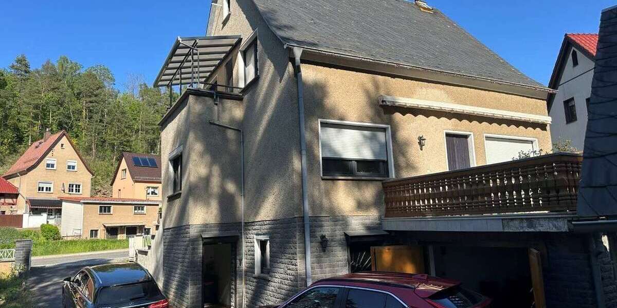 Saniertes Einfamilienhaus mit zwei Garagen in guter Wohnlage - Einfamilienhaus Unterwellenborn | Angebot:26777918
