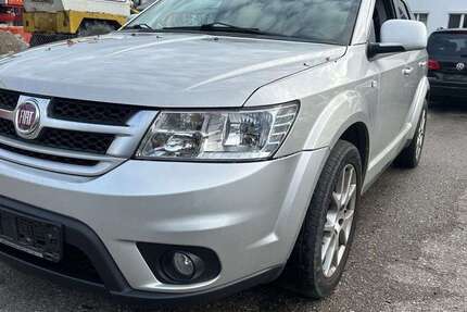 Fiat Freemont 125.100 km 8.700 &euro; Raubling 83064