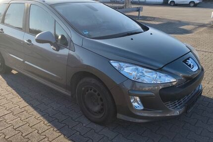 Peugeot 308 234.761 km 1.199 &euro; Bautzen 02625