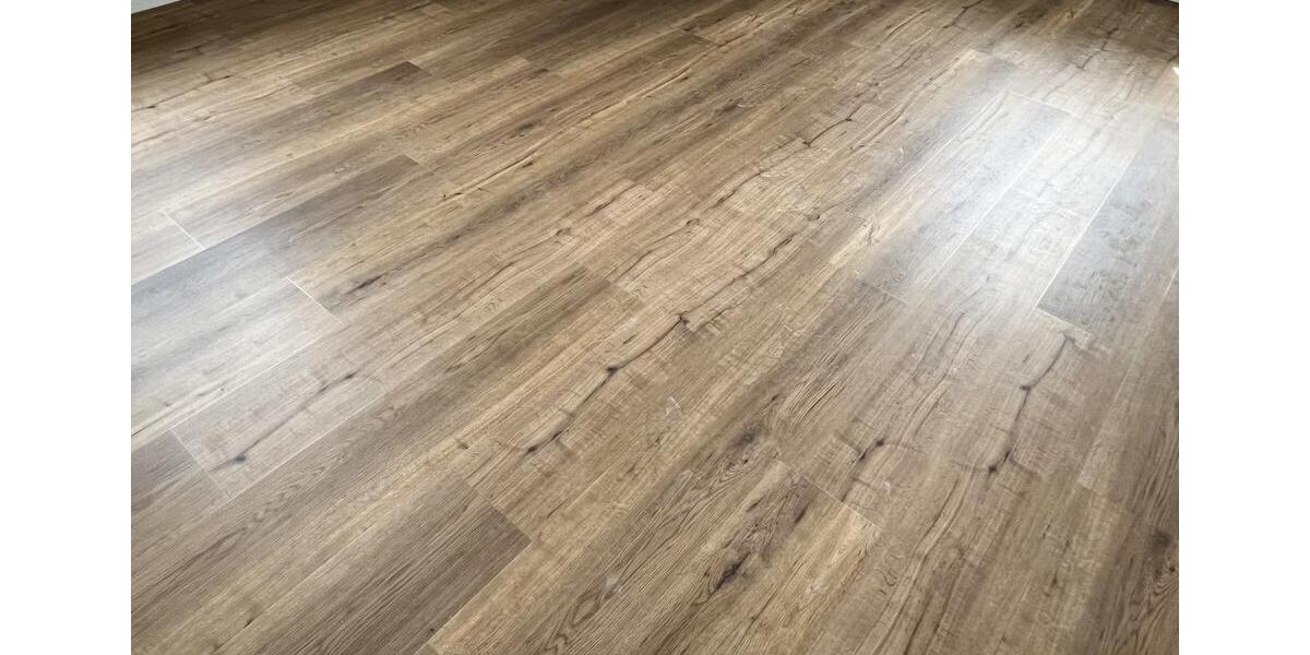 Dachgeschoßwohnung Lenggries - 3 Zimmer, 81 m&sup2;, 1.060&euro; | Angebot:26367299