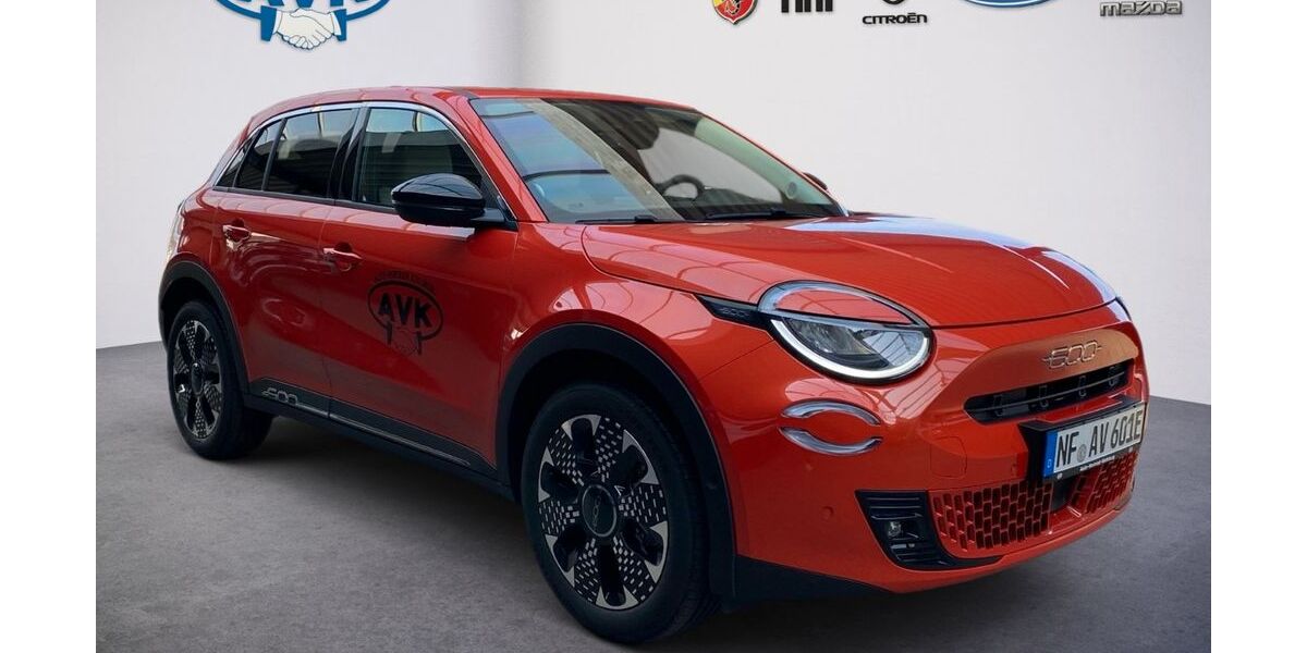 Fiat 600e 2.250 km 31.990 &euro; Husum 25813