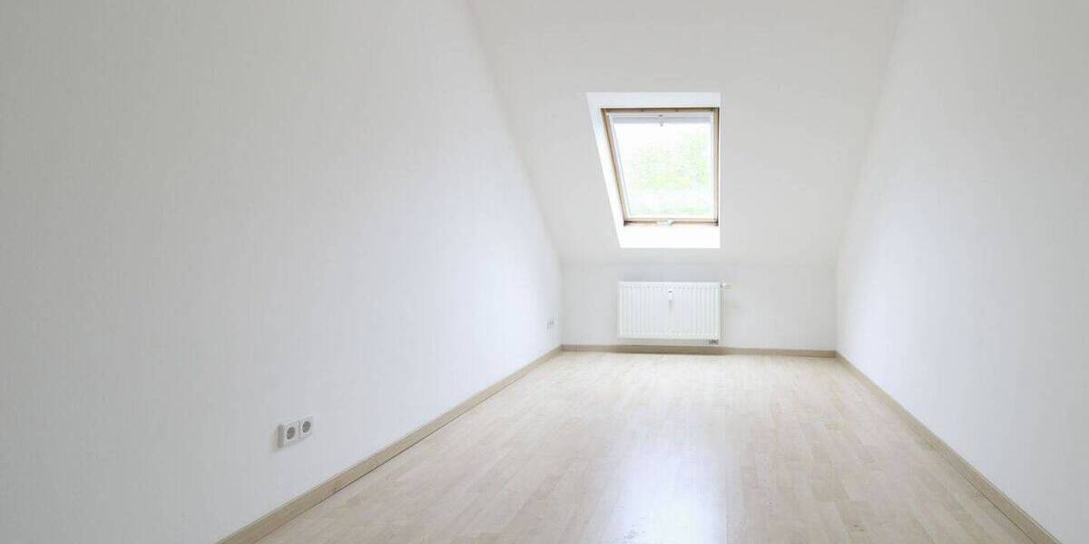 Etagenwohnung Chemnitz Kaßberg - 2 Zimmer, 66 m&sup2;, 89.900&euro; | Angebot:26698678