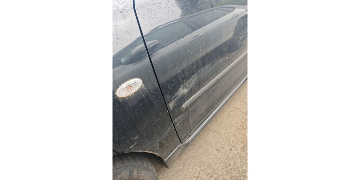 Mazda 3 201.000 km 700 &euro; Fürstenwalde 15517
