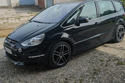 Ford S-Max 148.000 km 7.500 € Finsing 85464