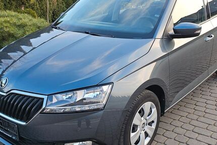 Skoda Fabia 50.600 km 11.860 &euro; Bad-Sassendorf 59505