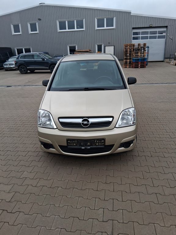 Opel Meriva 113.000 km 2.600 € Bad Sassendorf 59505
