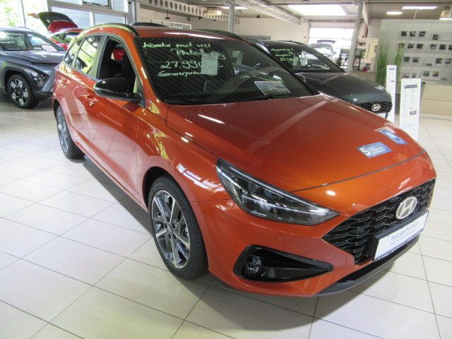 i30