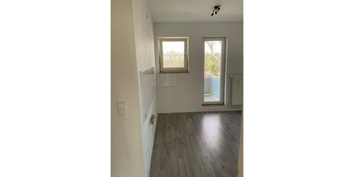 Etagenwohnung Gelsenkirchen Beckhausen - 2 Zimmer, 71 m&sup2;, 499&euro; | Angebot:25535590