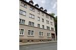 Geräumige 3-Raum-Wohnung im Altbau mit Wanne und Balkon sucht neue Bewohner.