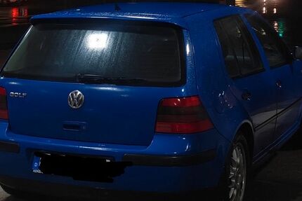 VW Golf 200.000 km 1.995 &euro; Hannover 30161