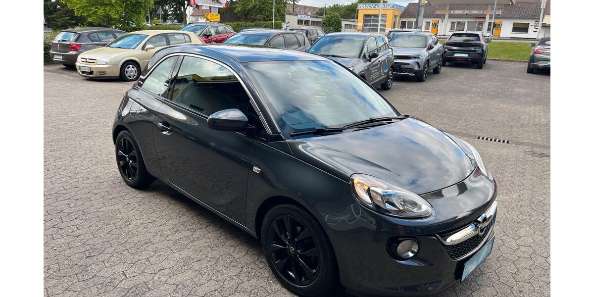 Opel Adam 99.800 km 7.999 &euro; Bad Wildungen 34537