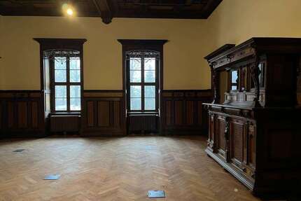 Büro in Wachau 665 € 94.9 m²