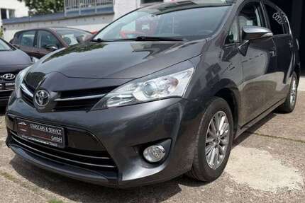 Toyota Verso 122.000 km 11.750 &euro; Lage 32791