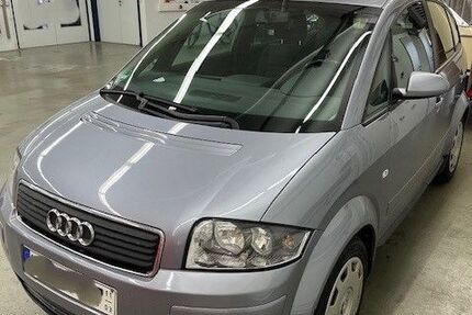 Audi A2 220.000 km 2.440 &euro; Niedereschach 78078