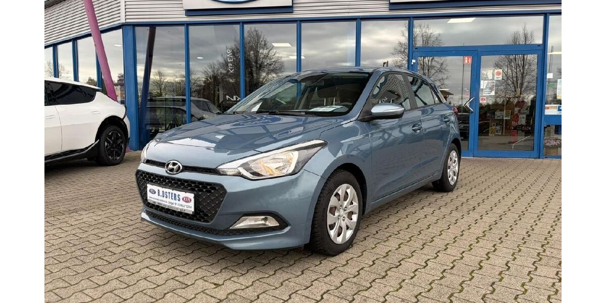 Hyundai i20 120.000 km 8.500 &euro; Sögel 49751