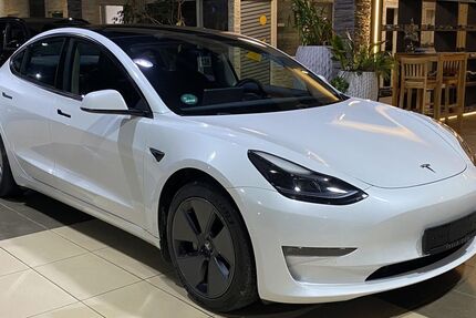 Tesla Model 3 32.603 km 29.000 &euro; Eitorf 53783